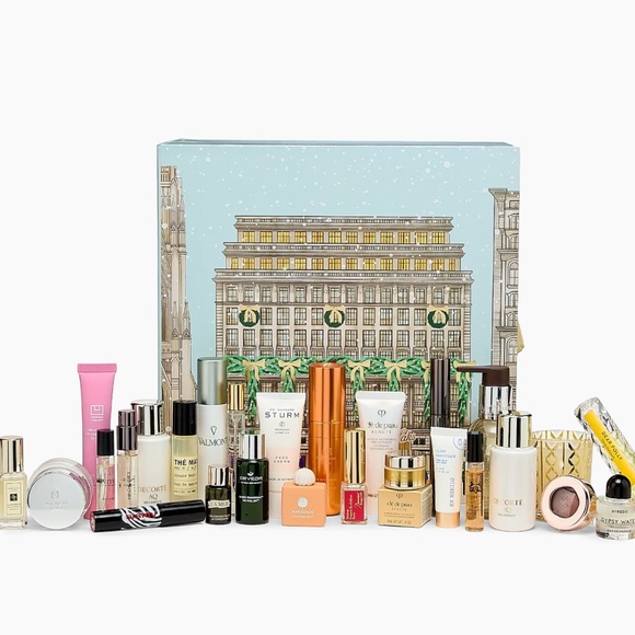 Saks Fifth Avenue 2025 Advent Calendar - Picture 1 of 2